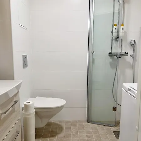 Cozy 1 Bedroom With Free Parking Apartament *